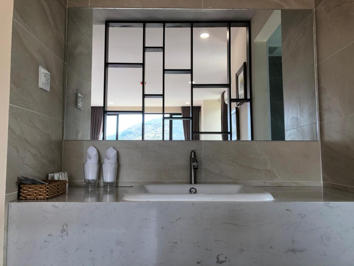 Tubong Hotel Private Enterprise Nha Trang Buitenkant foto