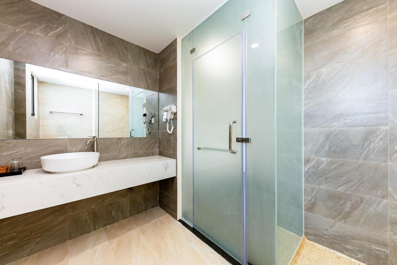 Tubong Hotel Private Enterprise Nha Trang Buitenkant foto