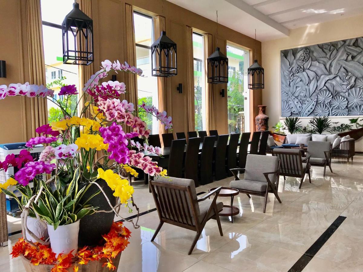 Tubong Hotel Private Enterprise Nha Trang Buitenkant foto
