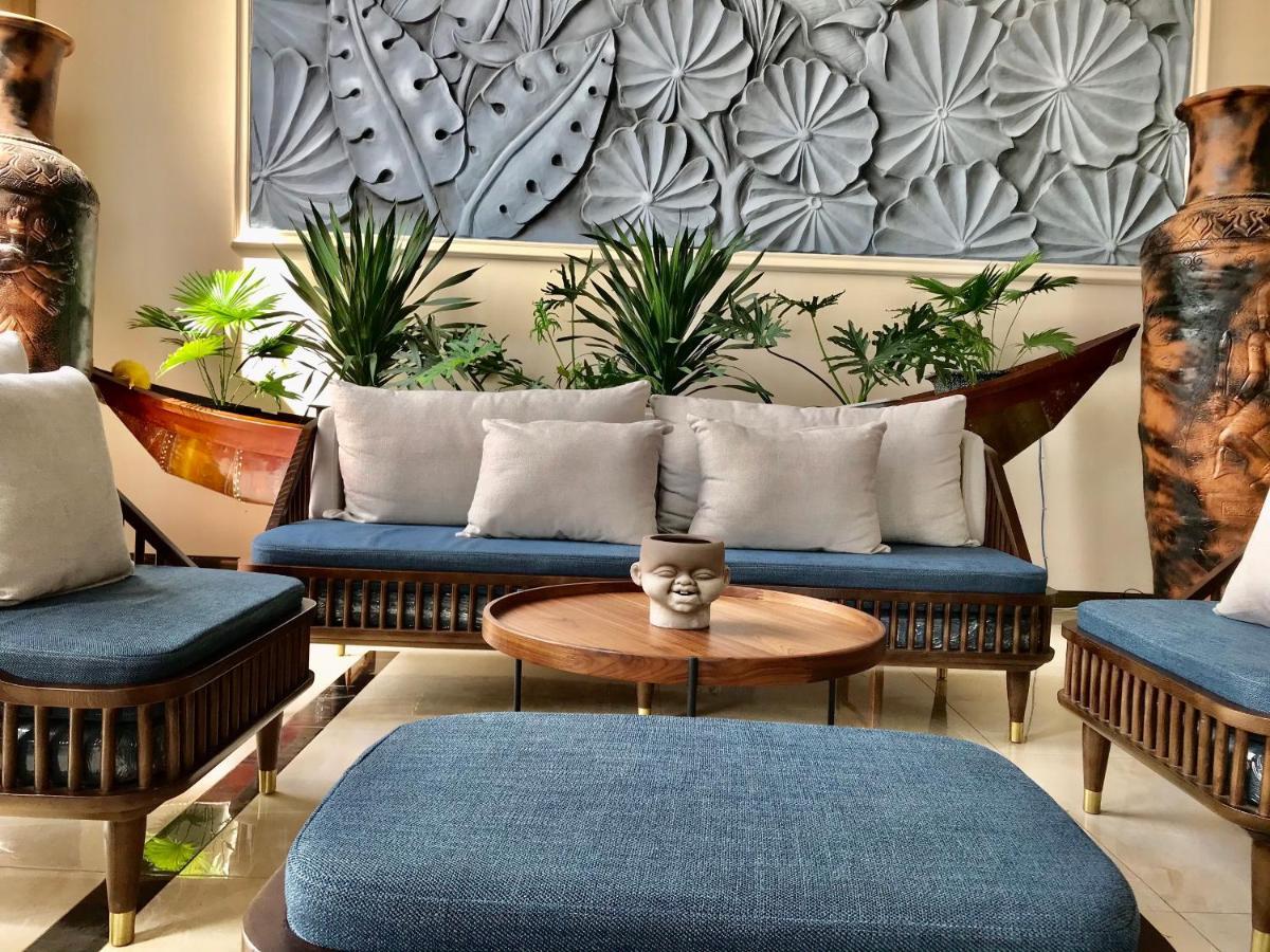 Tubong Hotel Private Enterprise Nha Trang Buitenkant foto