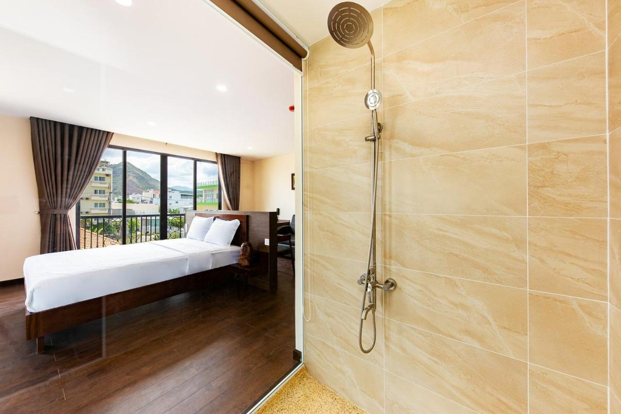 Tubong Hotel Private Enterprise Nha Trang Buitenkant foto