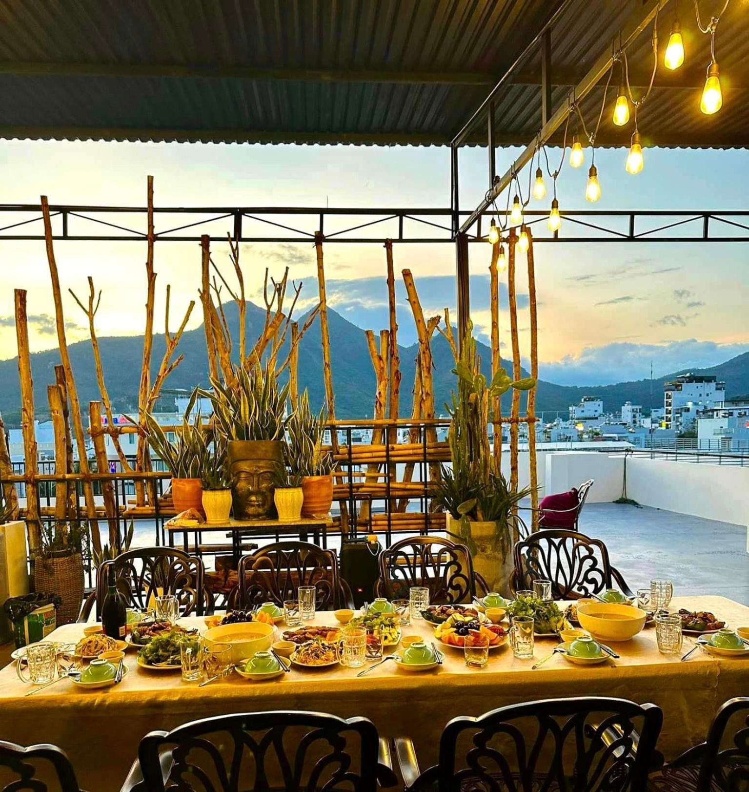 Tubong Hotel Private Enterprise Nha Trang Buitenkant foto