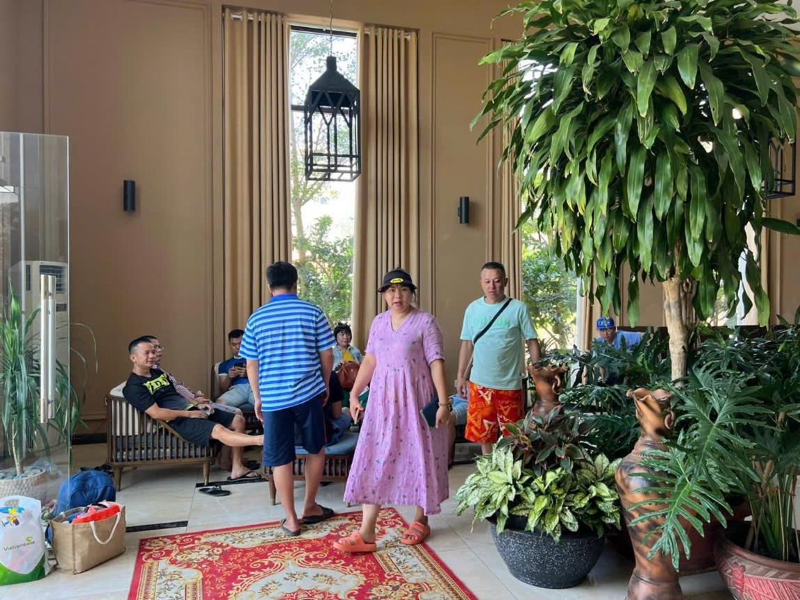 Tubong Hotel Private Enterprise Nha Trang Buitenkant foto