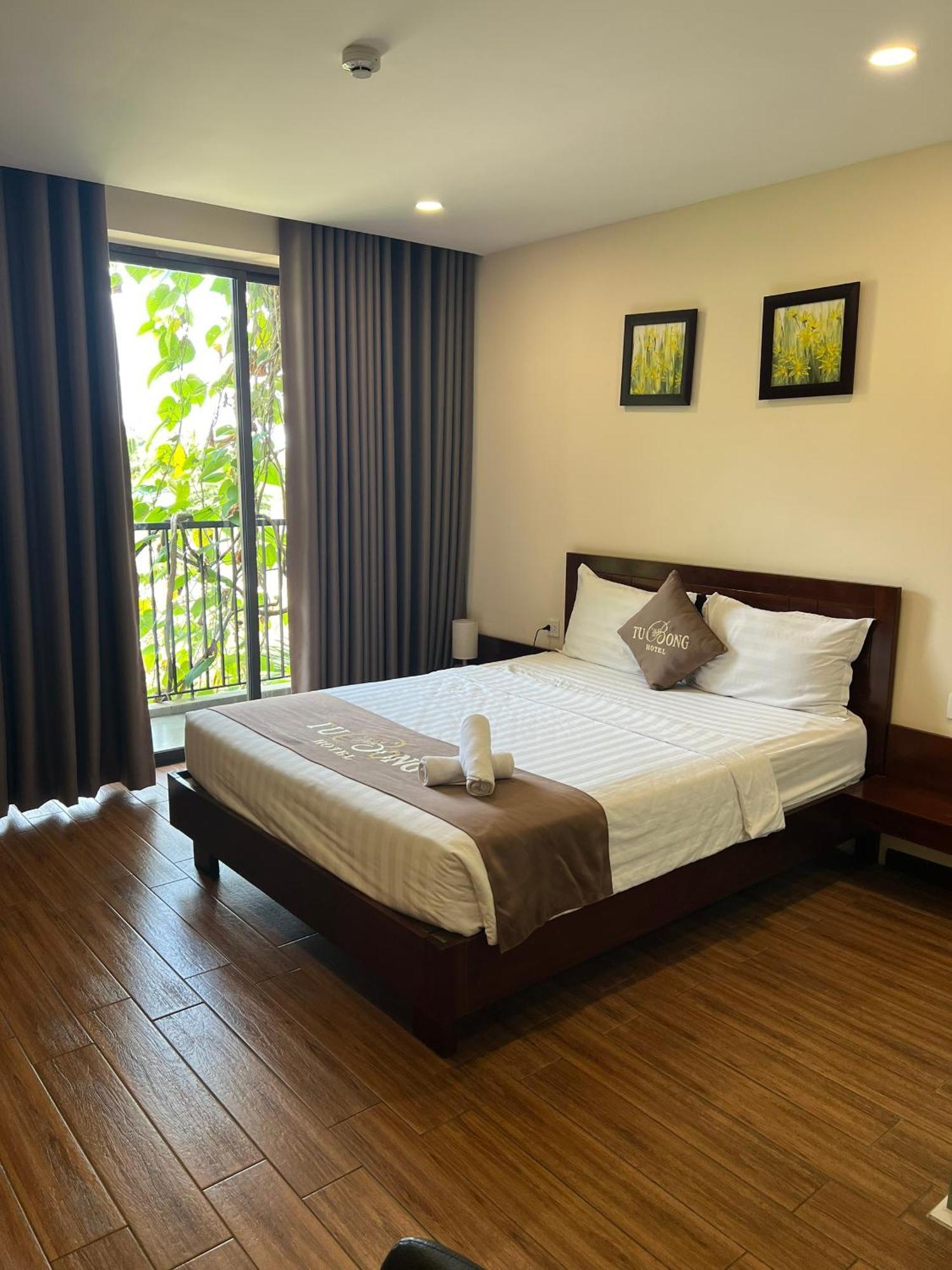 Tubong Hotel Private Enterprise Nha Trang Buitenkant foto